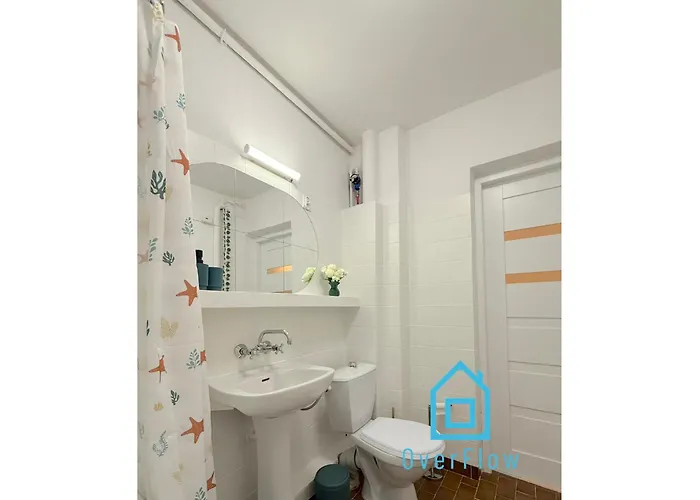 Jungle Old Town Проживание в семье *